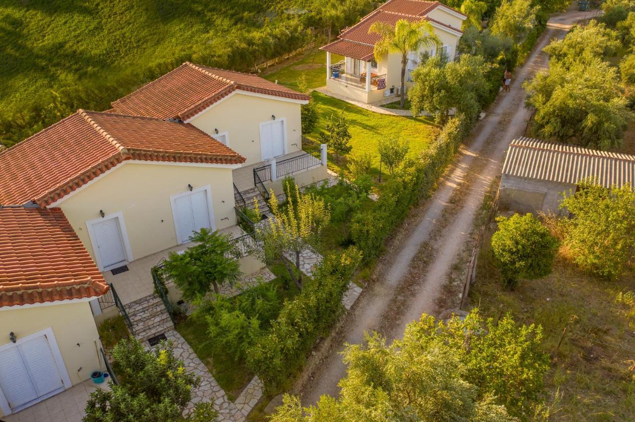 Cavo Gallo Finikounta Buitenkant foto